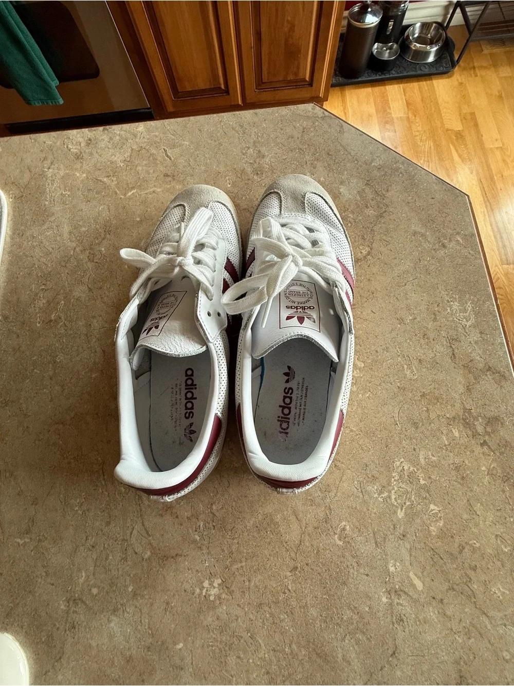Adidas Samba Men's White and Burgundy Low-Top Sneakers